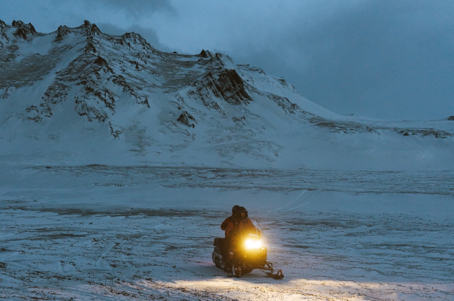 iPhone Emergency SOS via satellite saves stranded Alaska man