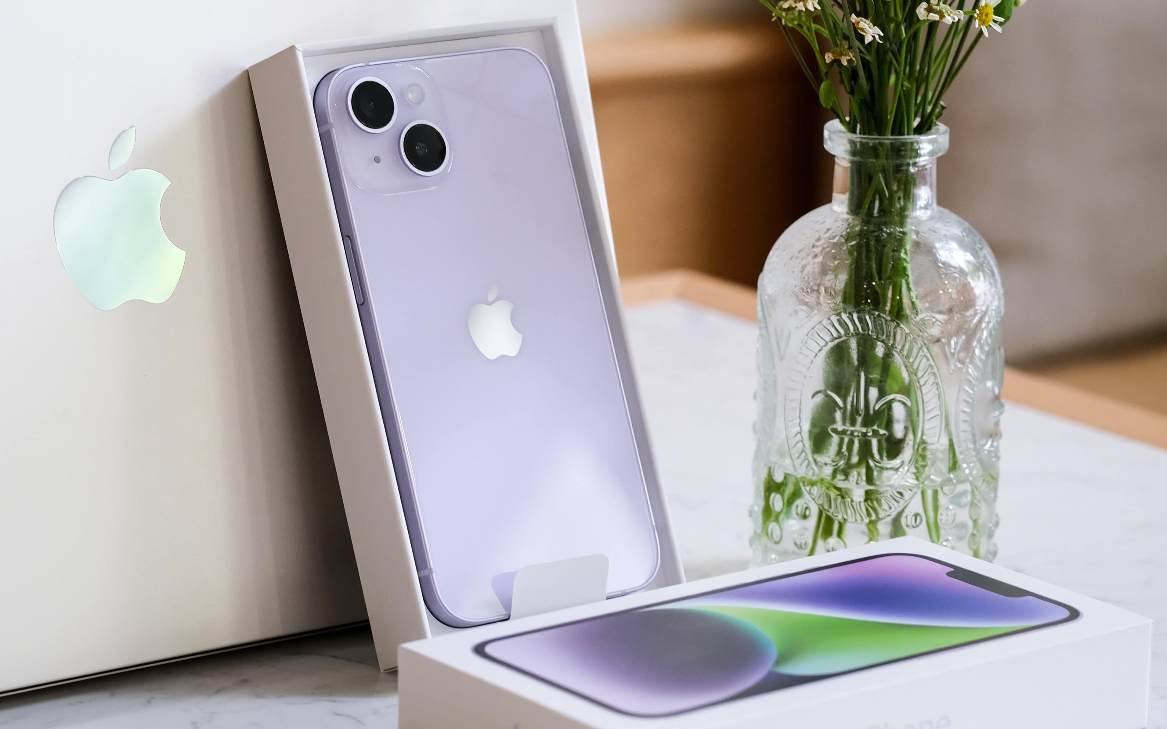 iPhone 14 in purple