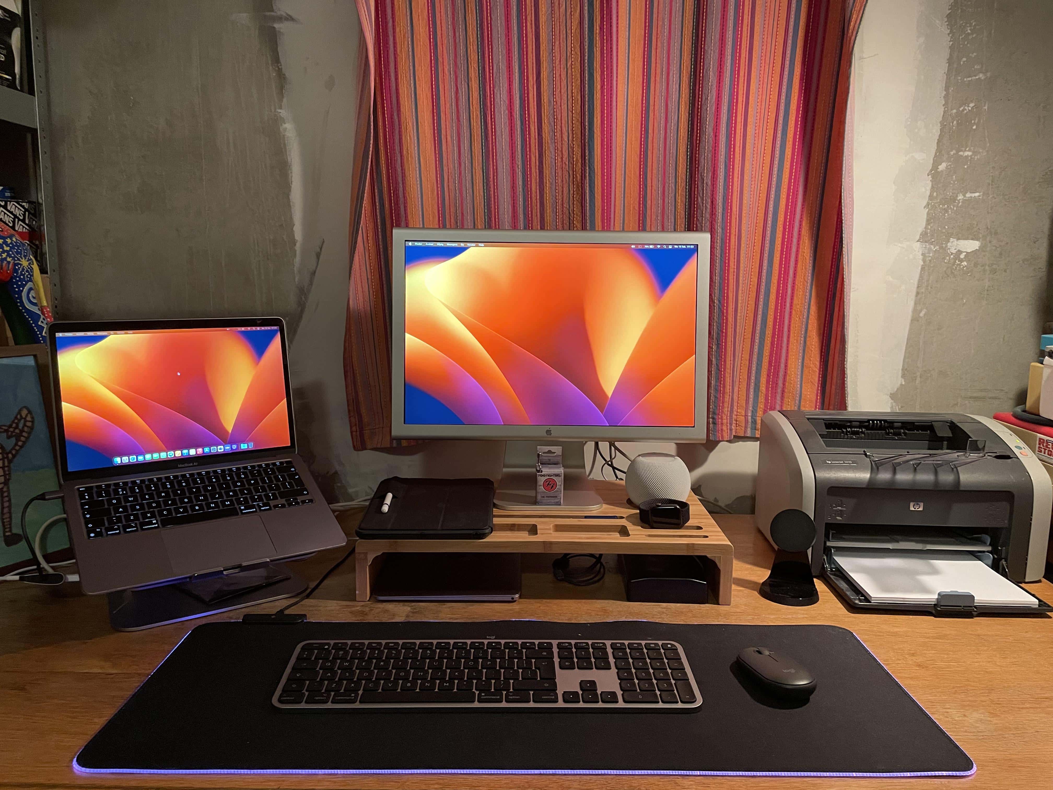 You don't see a printer right in the setup all that often. People took notice.