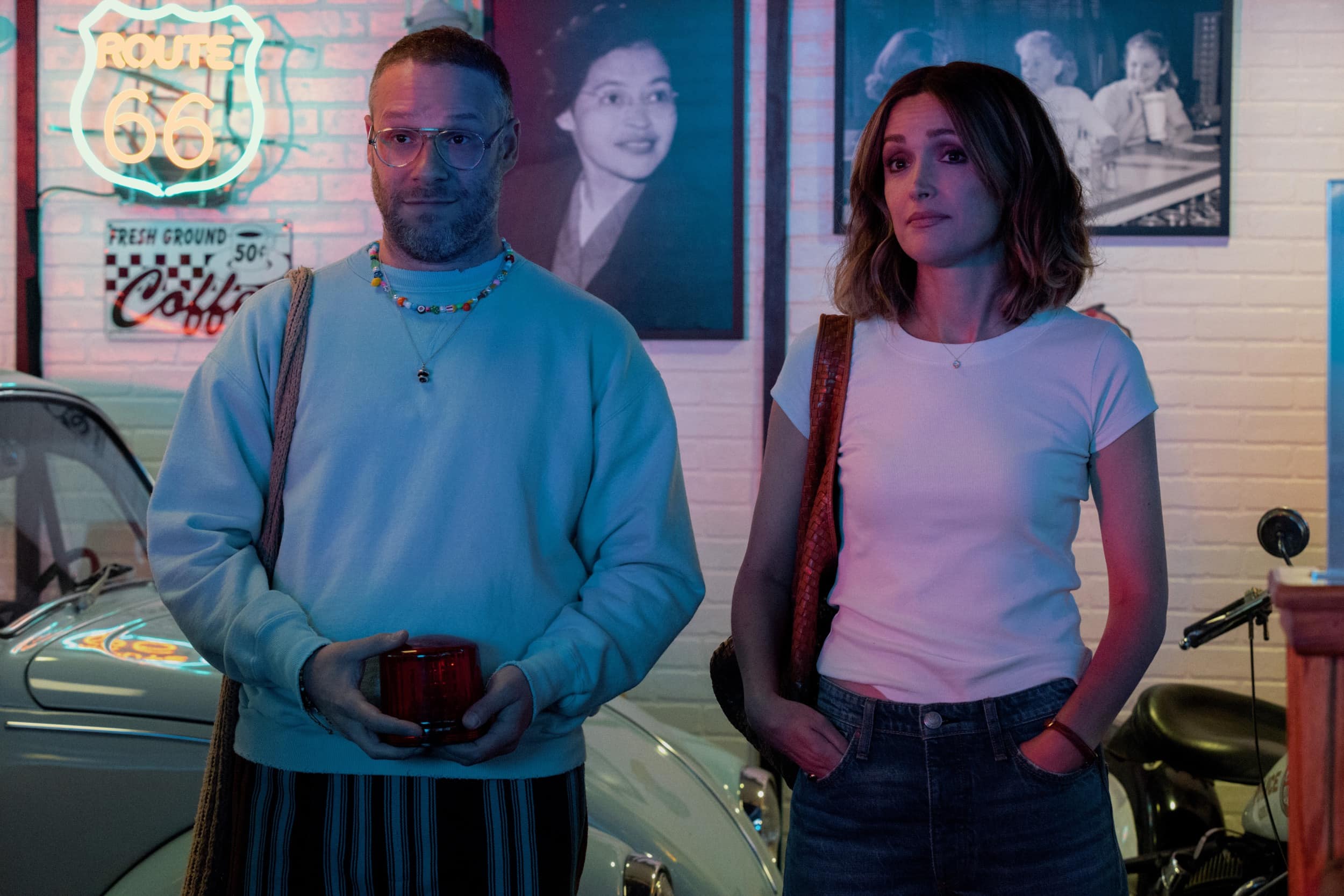 Episode 3. Seth Rogen and Rose Byrne in 