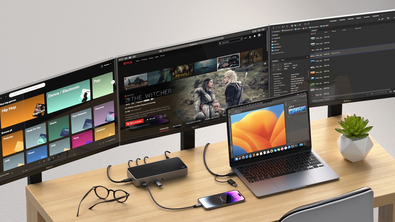 Satechi Triple 4K Display Docking Station