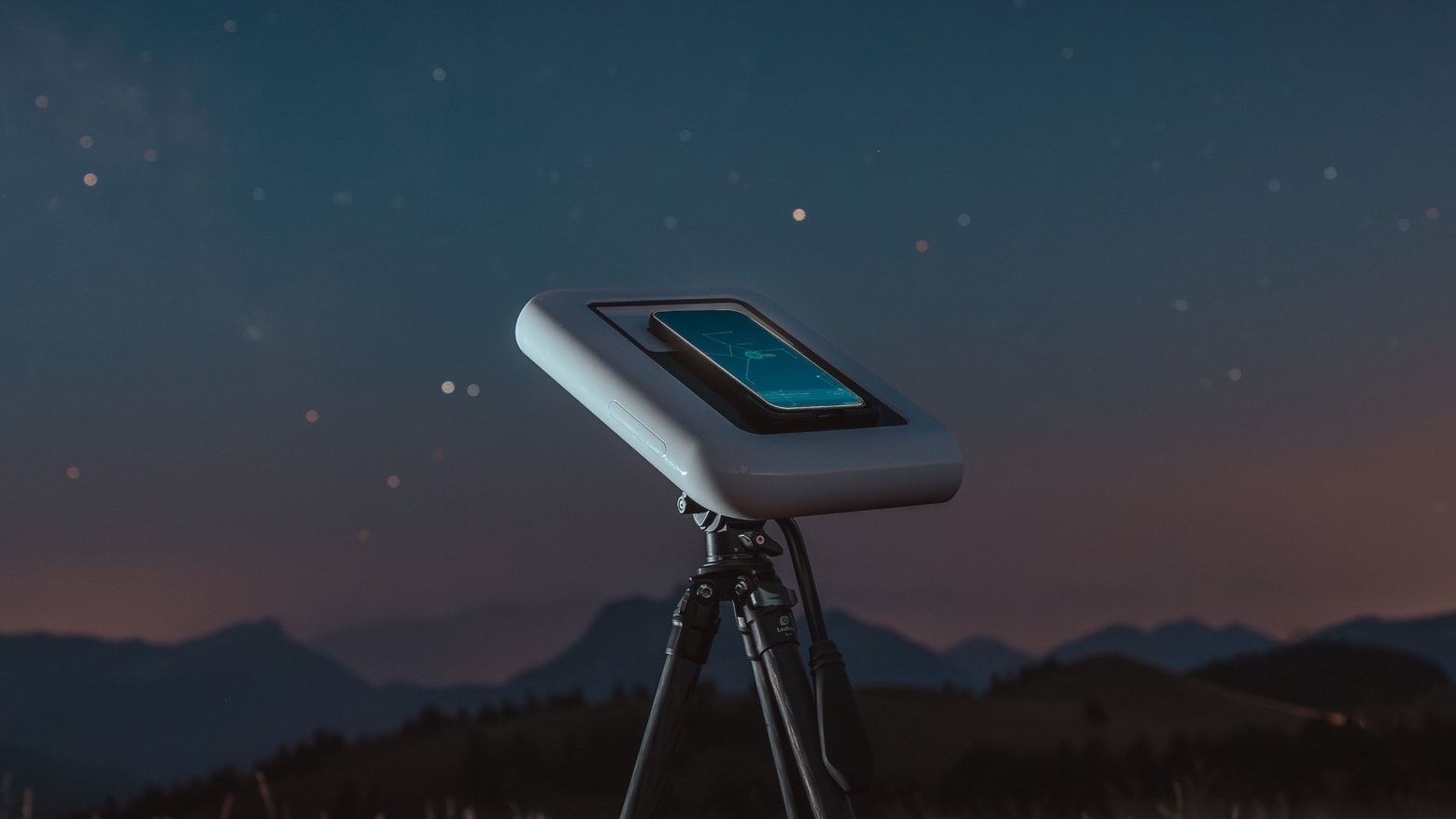 Hestia merges telescope with iPhone for easy celestial photography