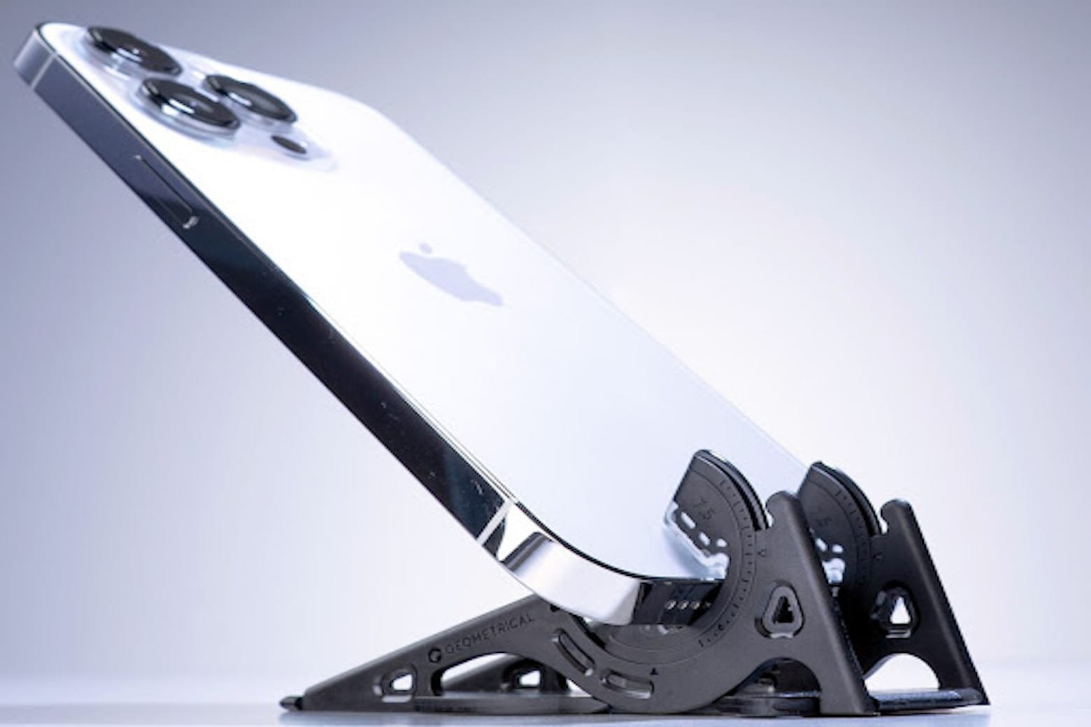 Geometrical's Pocket Tripod with an iPhone sitting in it.