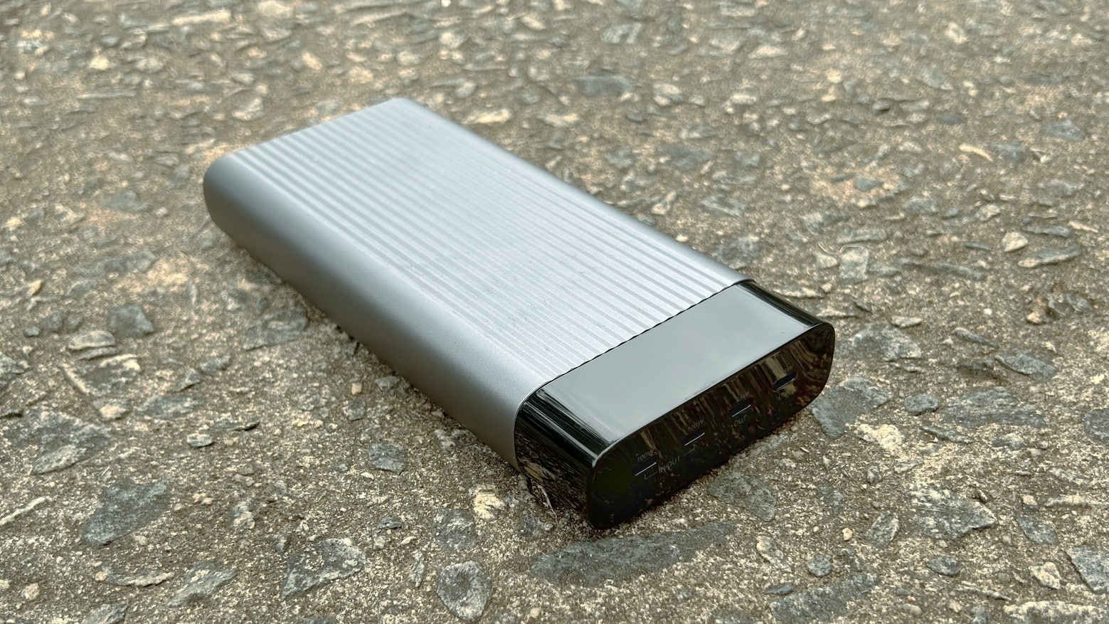 HyperJuice 245W USB-C Battery Pack review