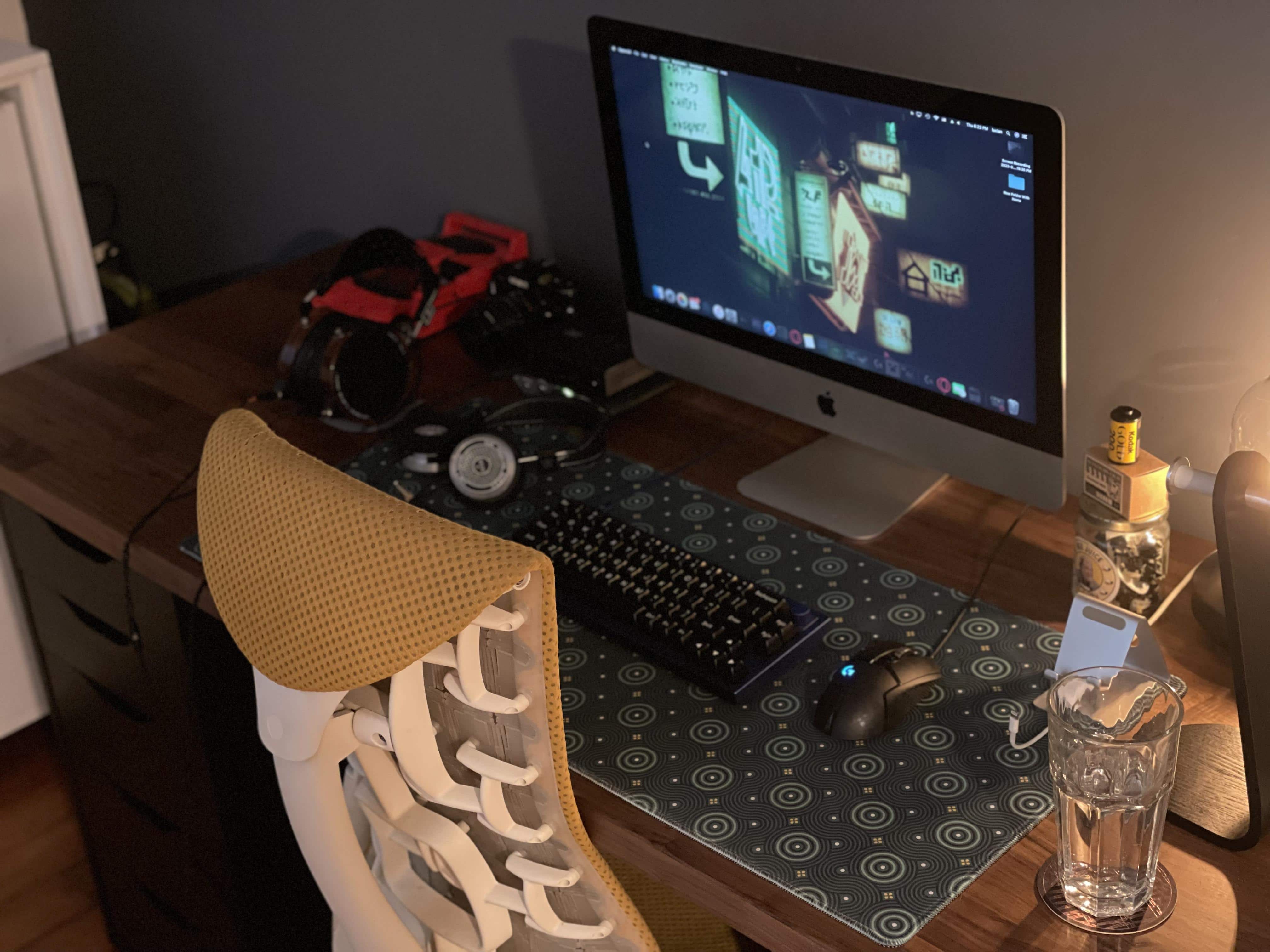 Commenters offered good advice on speeding up this Intel-based iMac setup.