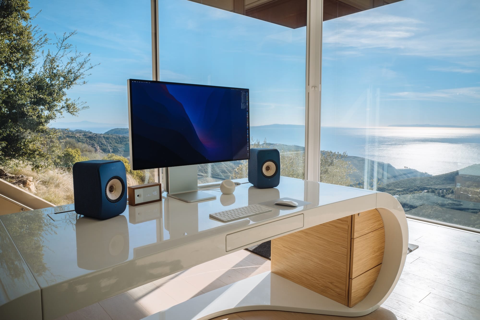 David David Heinemeier Hansson's Mac mini setup with Pro Display XDR and KEF speakers.