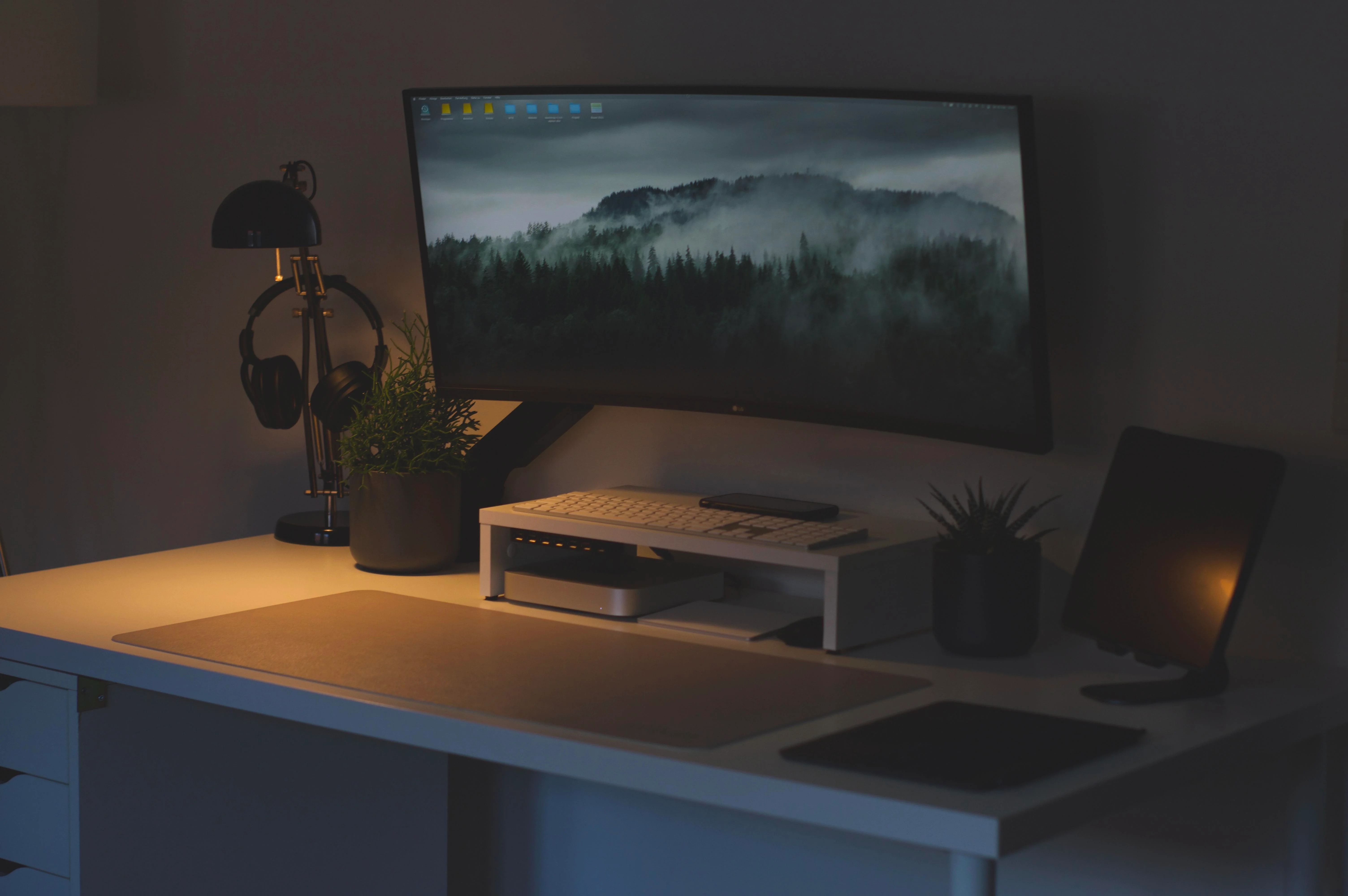 Mac mini setup with LG external display