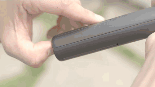 EasySelfie is a versatile selfie stick, tripod and camera remote.