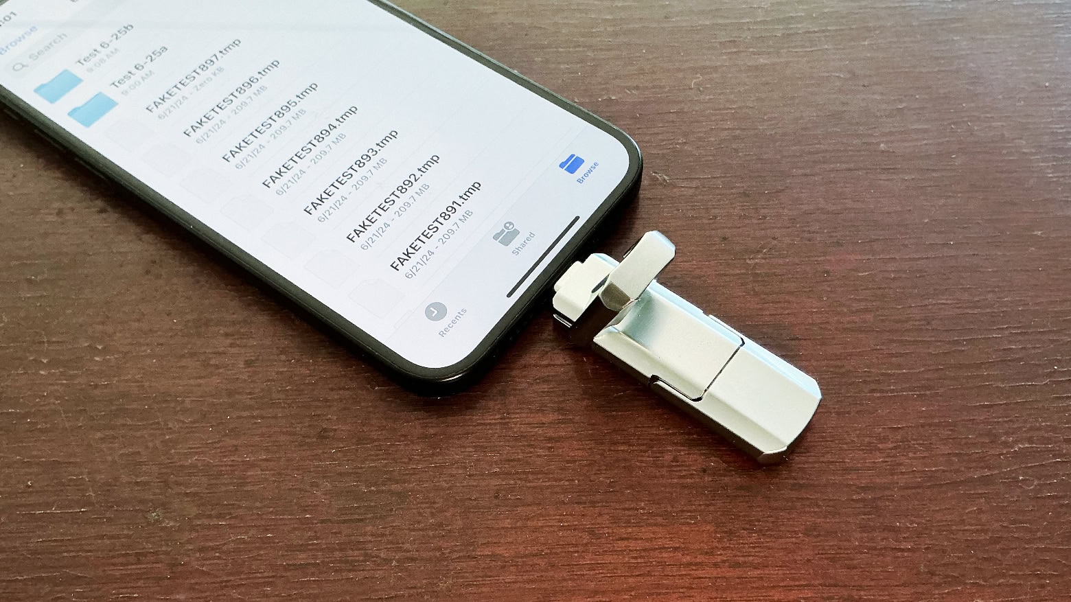 UGR Tech Dual USB-C + USB-A 3.2 High Speed Flash Drive review