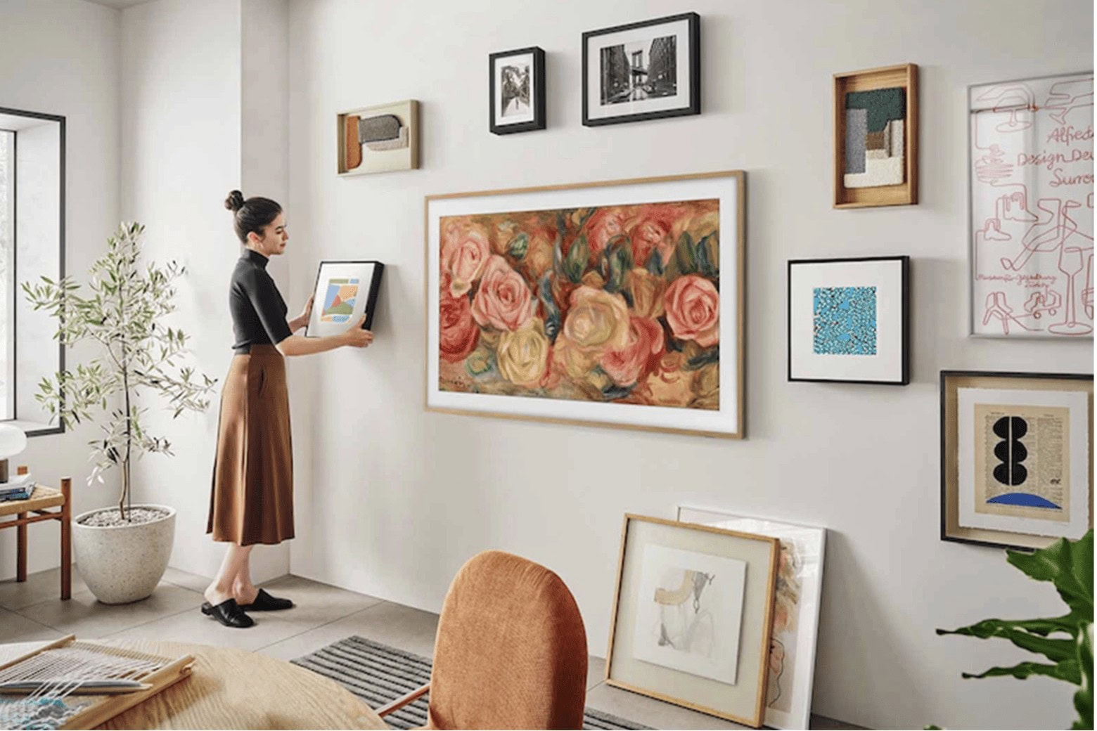 Product photo of the Samsung The Frame smart TV.