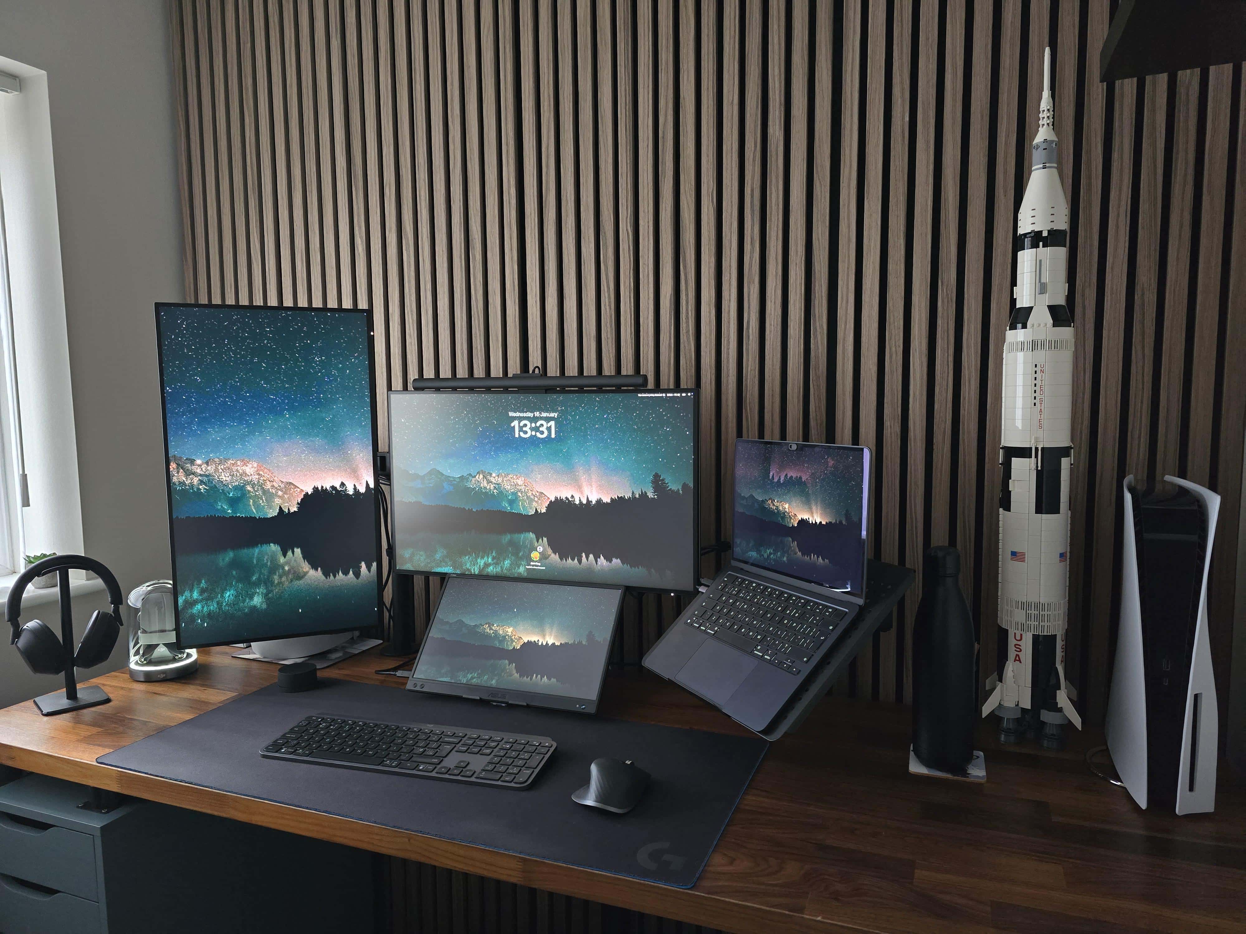 Ugreen Revodok connects multiple displays