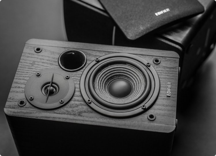 Edifier audio - R1280DB speakers