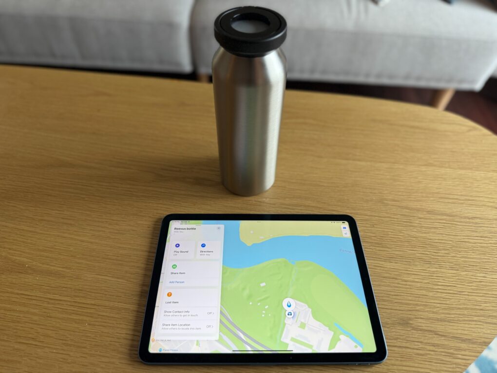 Journey Reevus bottle with Find My