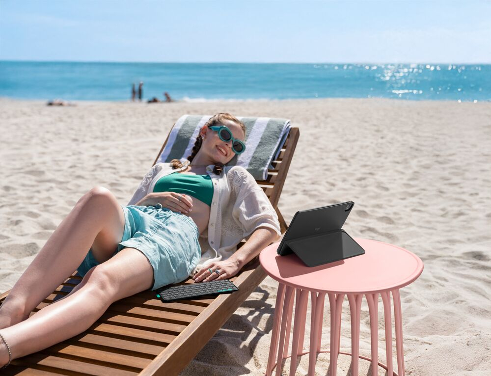 Logitech Flip Folio