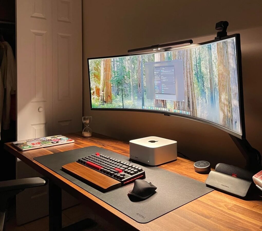 Mac Studio display